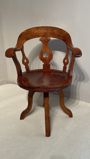 An English 19th Century Victorian Mahogany Revolving Desk Chair.