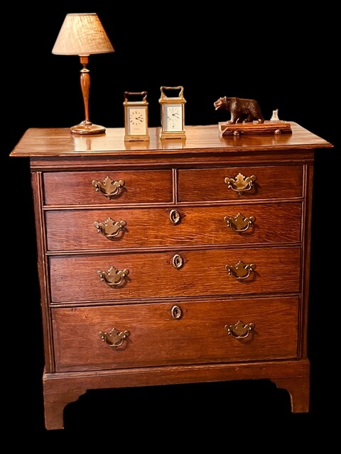 An Early 18th Century Oak Chest of Drawers