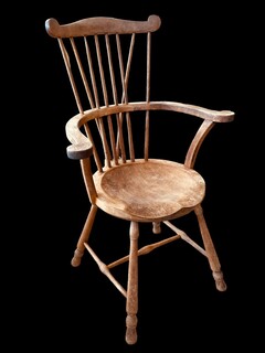 An English 19th Century ' Oliver Goldsmith ' Windsor Armchair.