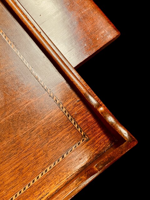 An English Edwardian Mahogany Kettle Stand having Beautiful Satinwood Inlay.